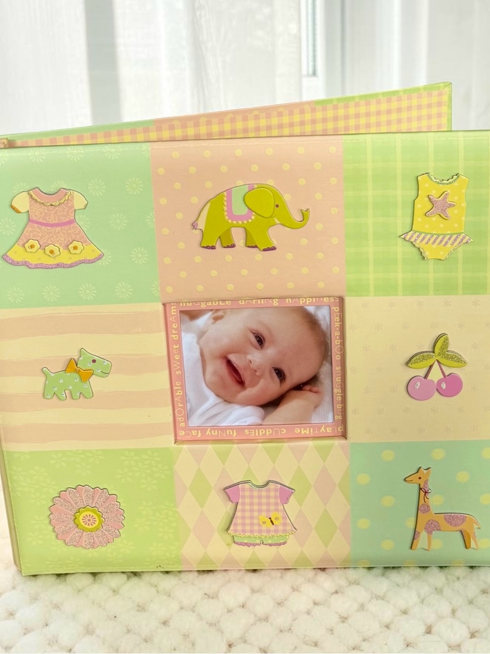NIB Brenda Walton K&Company Small Wonder Girls Baby Girl 12x12 Scrapbook Album